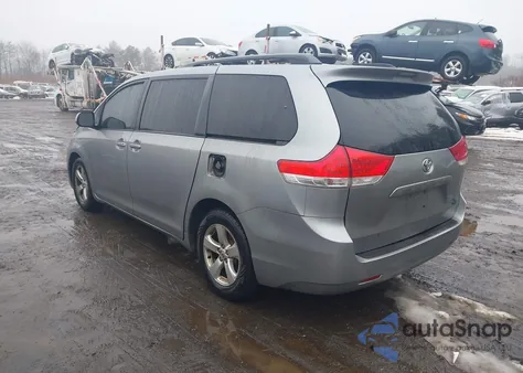 2013 Toyota Sienna Le V6 8 Passenger from USA, damaged, VIN 5TDKK3DC7DS390090